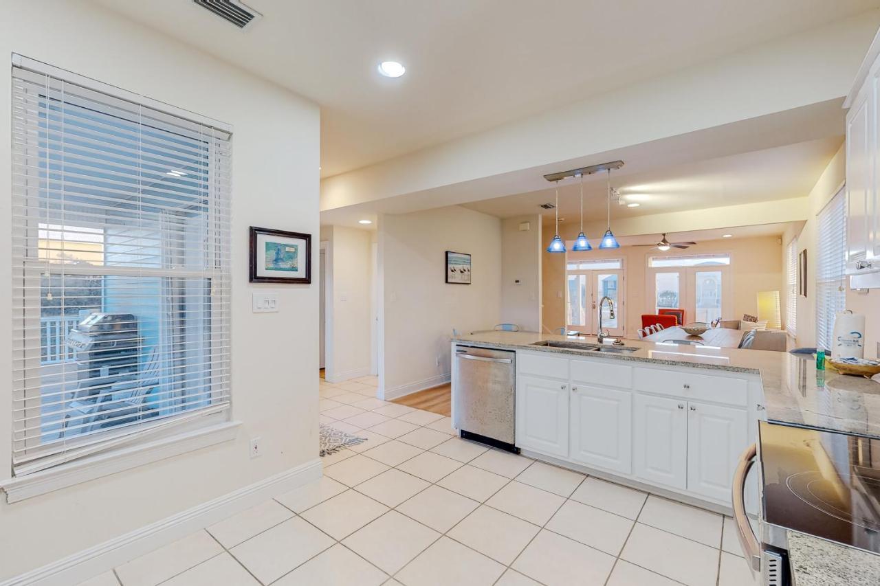 Bulldog Beach House Gulf Shores Bagian luar foto