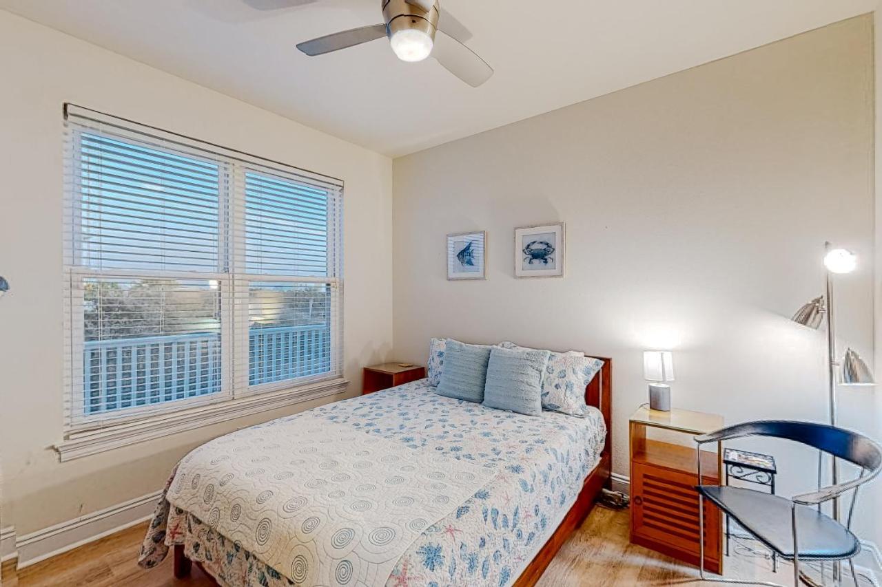 Bulldog Beach House Gulf Shores Bagian luar foto