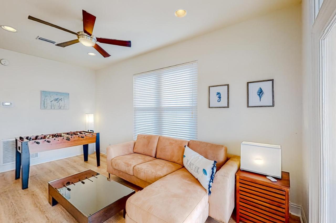 Bulldog Beach House Gulf Shores Bagian luar foto